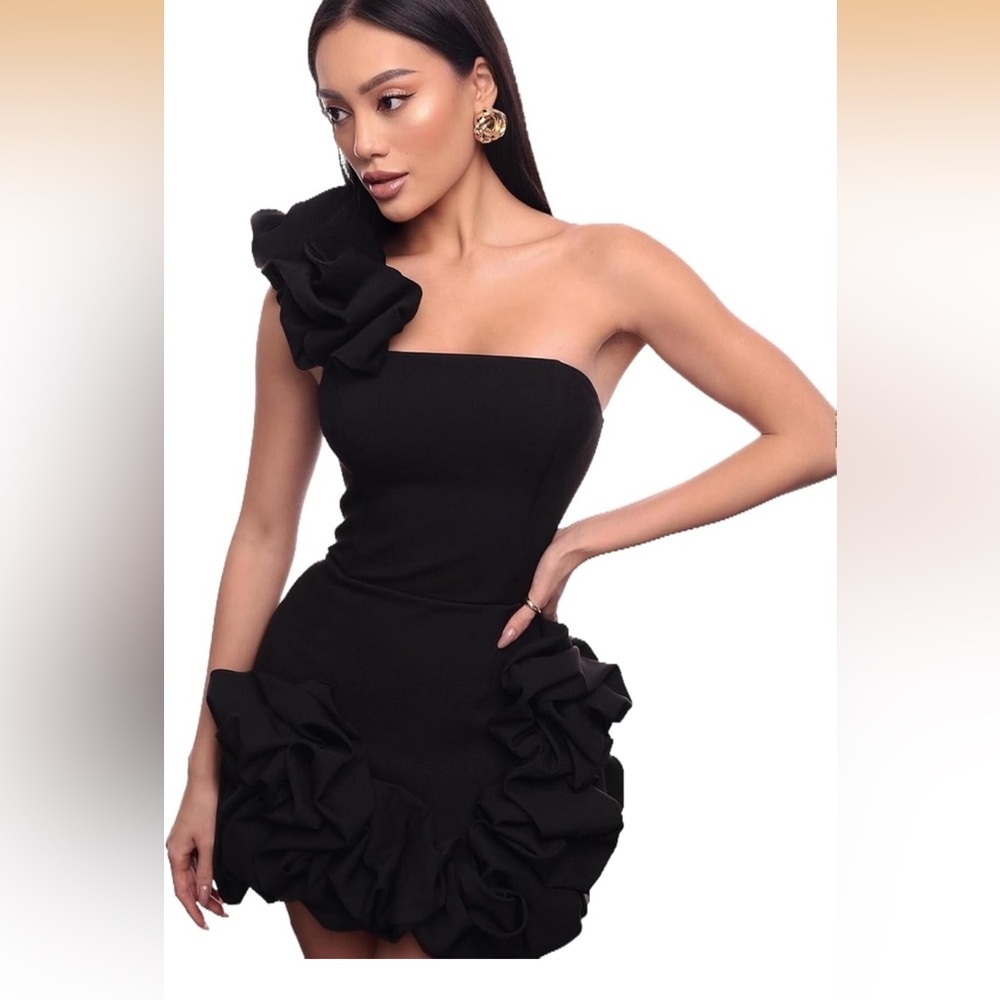 Black One-Shoulder Ruffle Dress - Picture 3 of 4